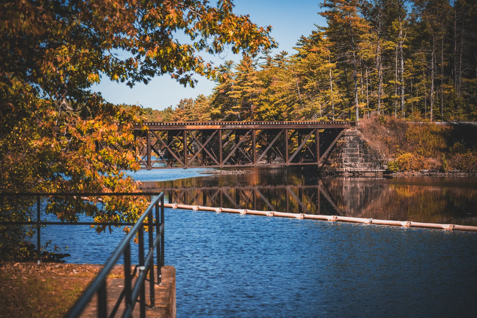The Autumn Bridge